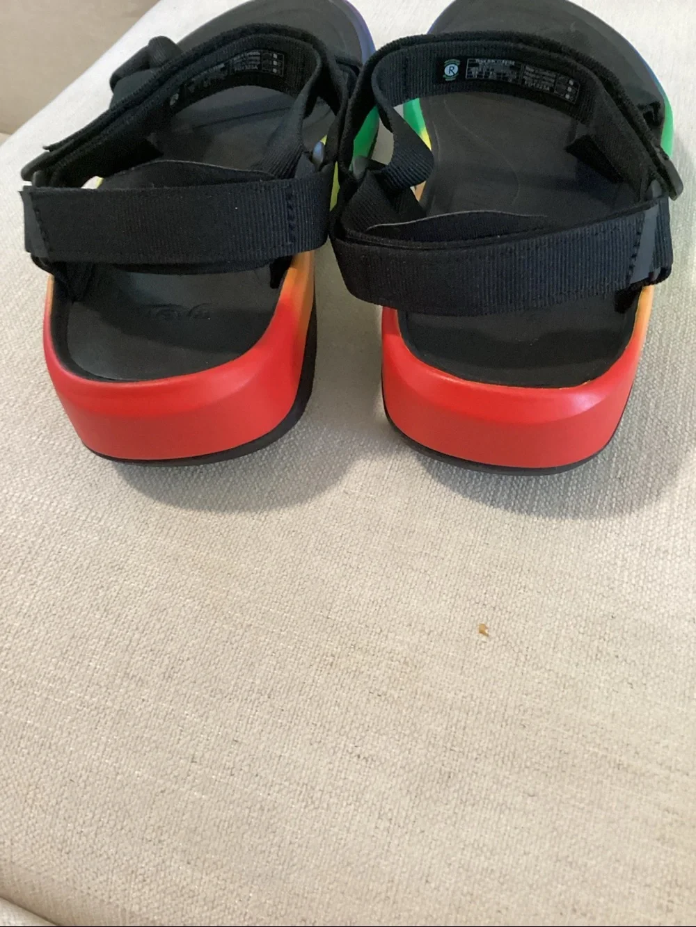 Teva Unisex Hurricane XLT2 Ampsole Brite Black/Rainbow Sandals, M12/W14, NWOT